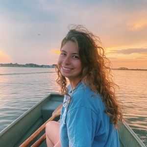 Meet your Posher, Anna